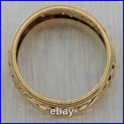 1930 Antique Art Deco 14k Yellow Gold 0.20ctw Diamond Engraved Wedding Band Ring