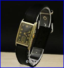 1940's Vintage art deco RECORD Swiss made wristwatch tank case black dial
