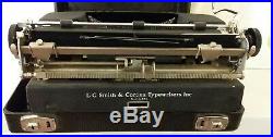 Art Deco Vintage Smith Corona Silent Portable Manual Typewriter Works 1940s