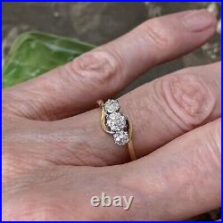 Art deco 18ct gold diamond ring antique engagment 3 stone trilogy C. 1930's UK K
