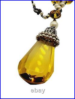 Vintage Art Deco Crystal & Glass Pendant Necklace (A322)