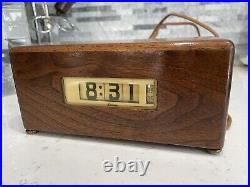 Vintage Lawson Clock Model P40 Style 215P MCM Art Deco WORKS