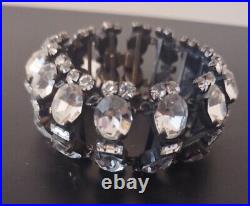 Vintage Made Austria Gorgeous Silvertone Clear Austrian Crystal Bracelet